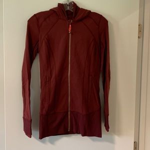 LULU LEMON ZIP UP HOODIE